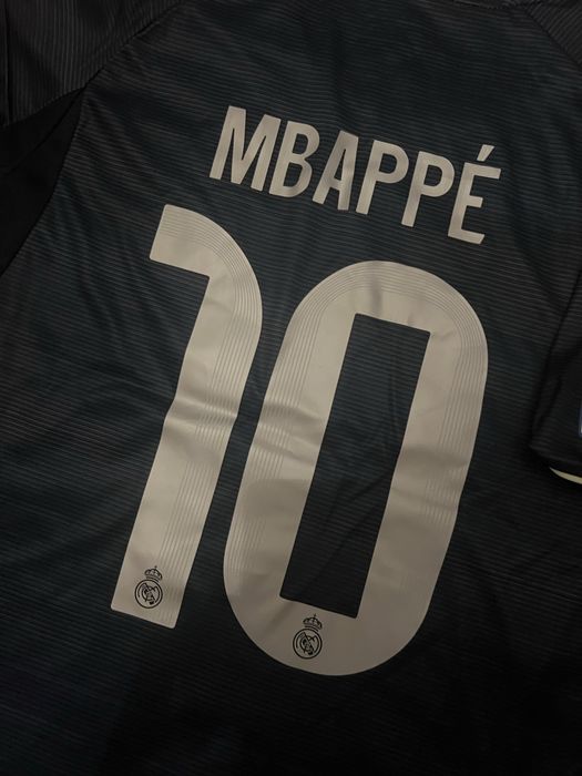 Tricou Mbappe real madrid