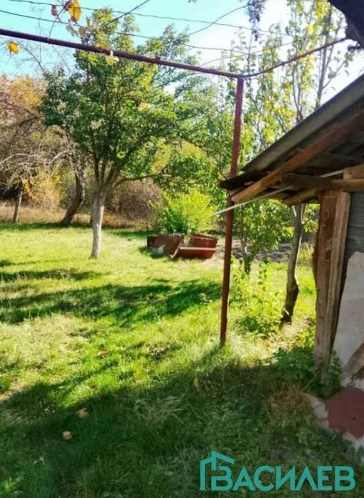 Продава КЪЩА област София, с. Извор