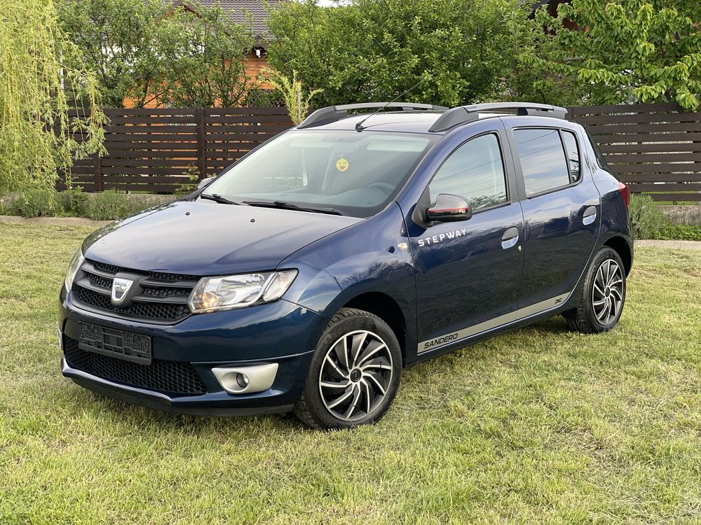 Dacia Sandero / euro 6 / navigatie / impecabil