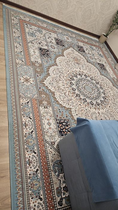 Ковер бу в хорошем состоянии