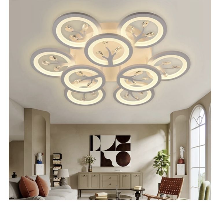 Продам потолочные люстры