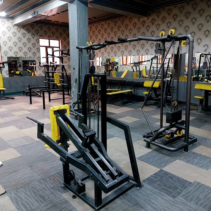 Tayor biznes sotiladi.