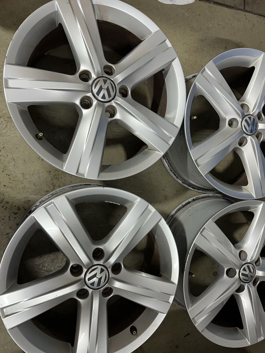 Set jante pe 17 originale Vw Passat B7