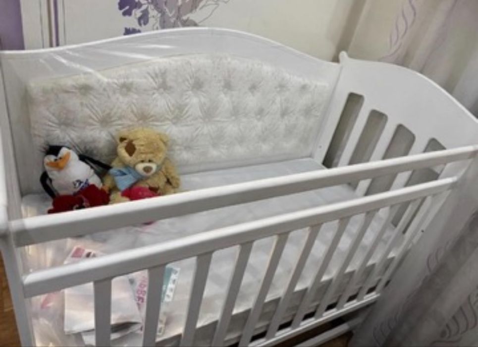 Детская кроватка