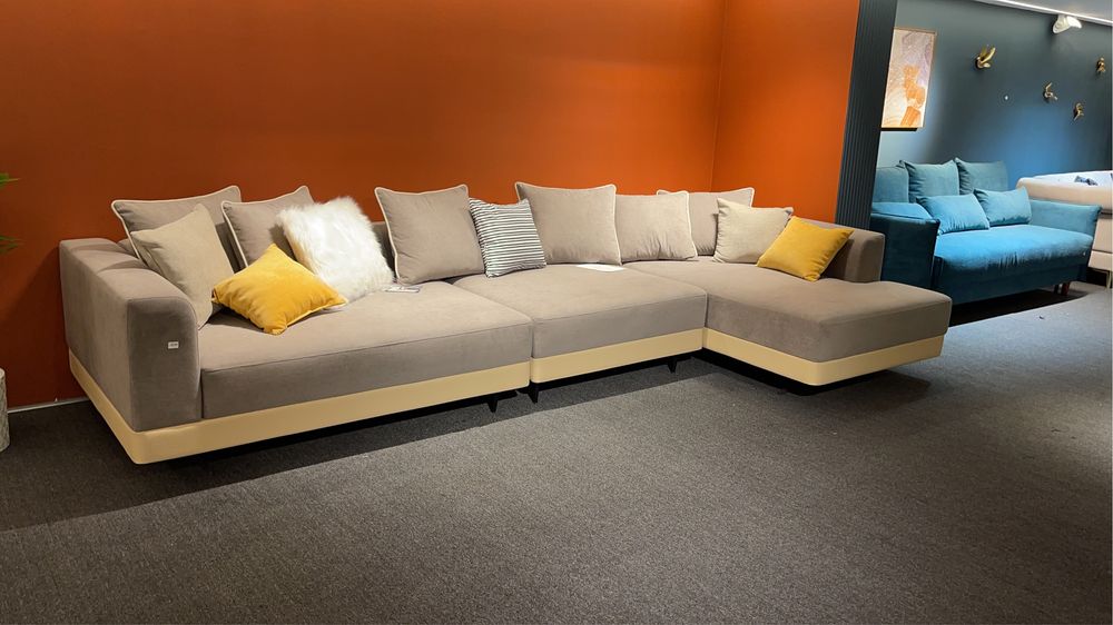 Продам новый дизайнерский угловой диван