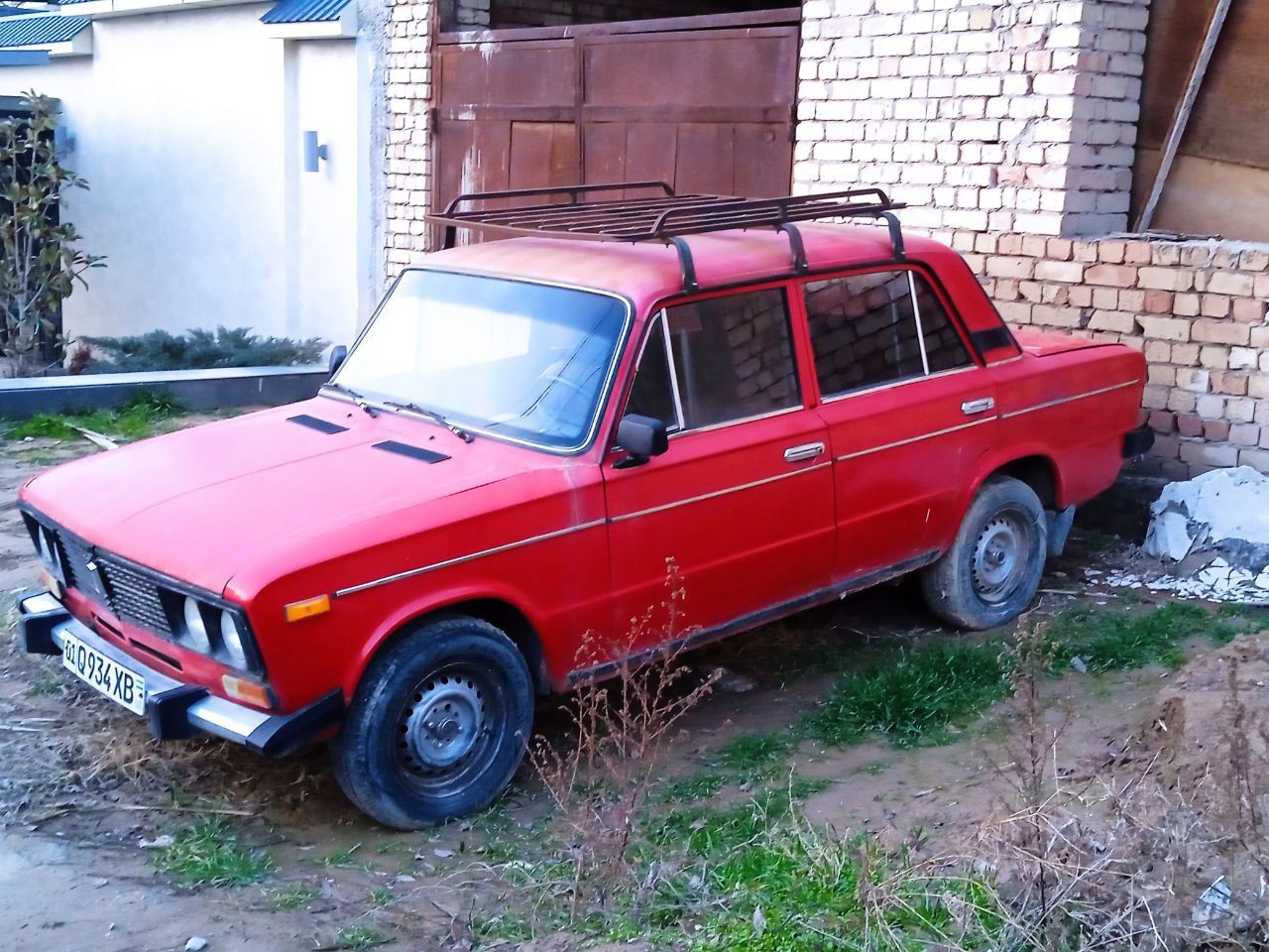 Mashina sotiladi vaz 2106