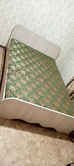 Двухместная кровать