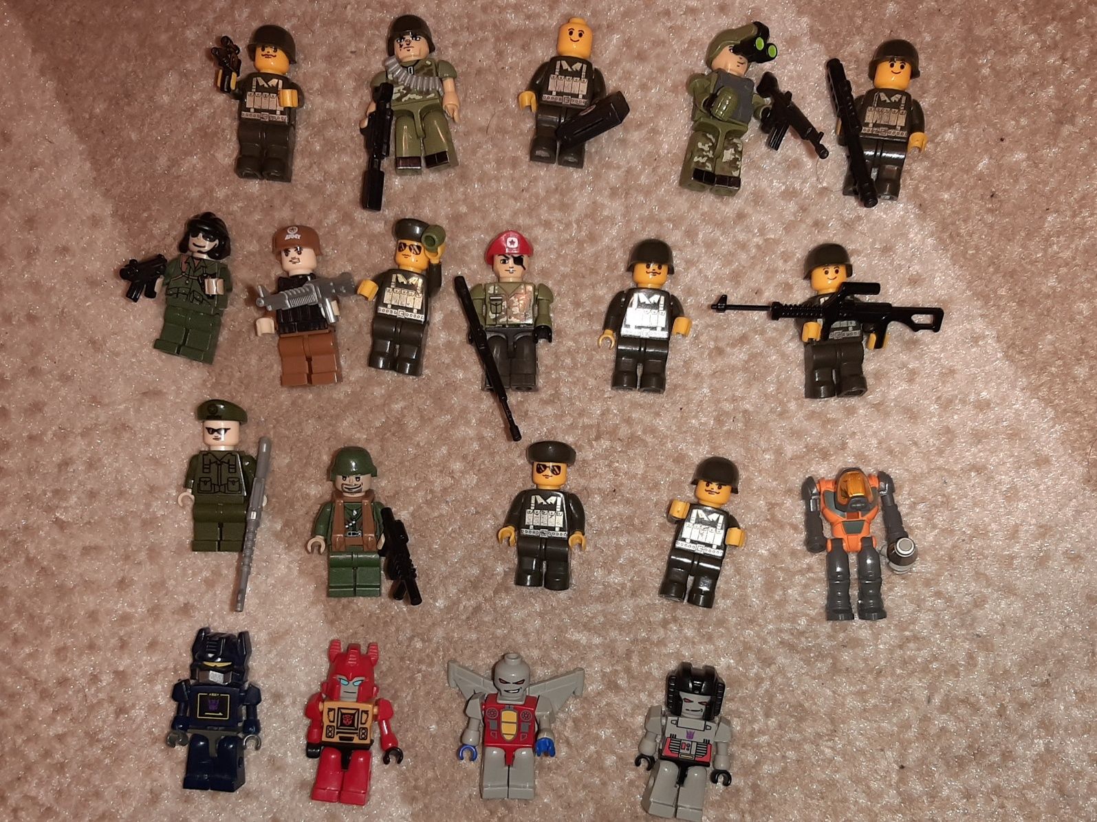 figurine lego impecabile
