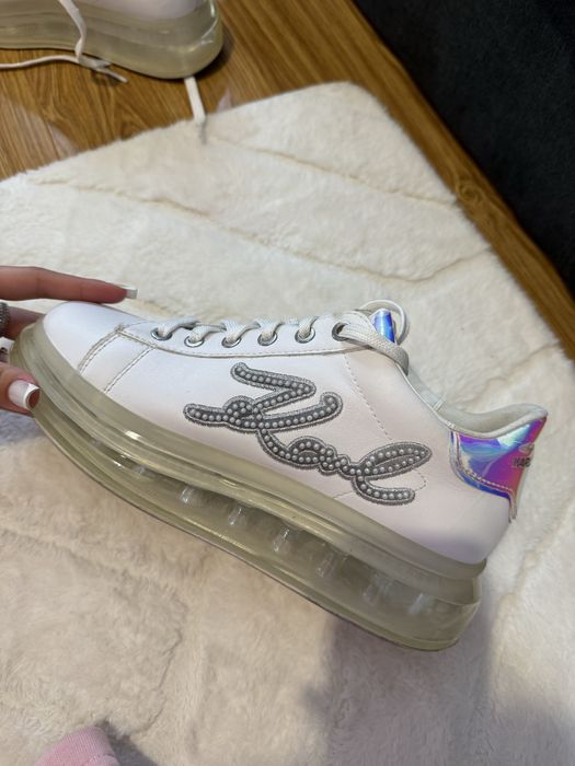 Karl Lagerfeld Sneakersi  de pe Best Secret