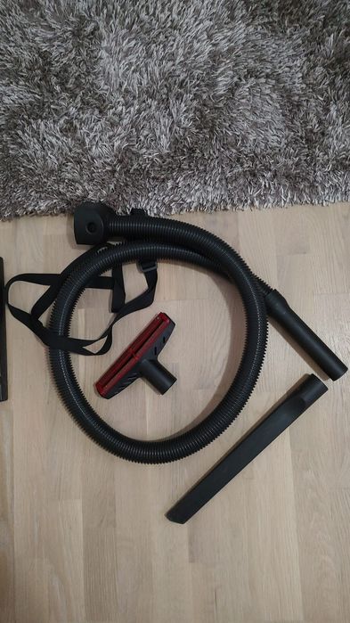 Aspirator vertical Bosch 25V