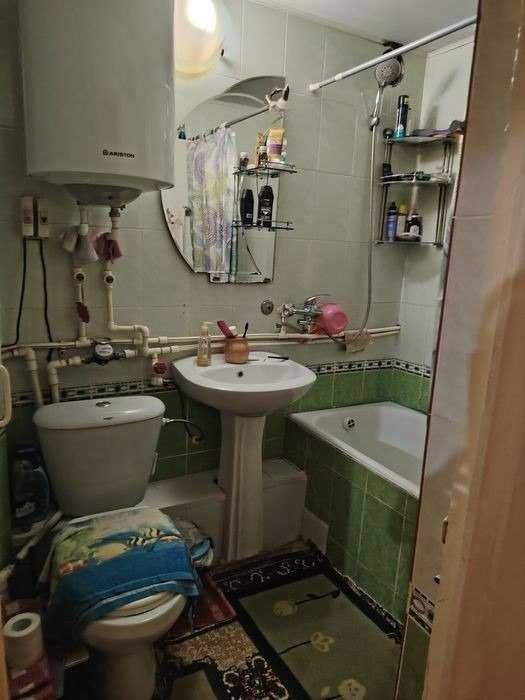 Продаётся 3х комн квартира на 4 этаже Ор-р  Пиридаастгир