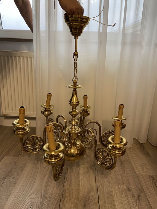 Candelabru lucrat manual