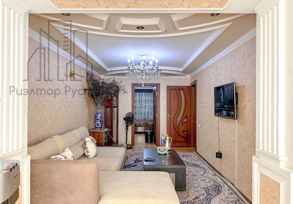 2/2/5 2х6 53м2 кирпич Новомосковская кафе вечер