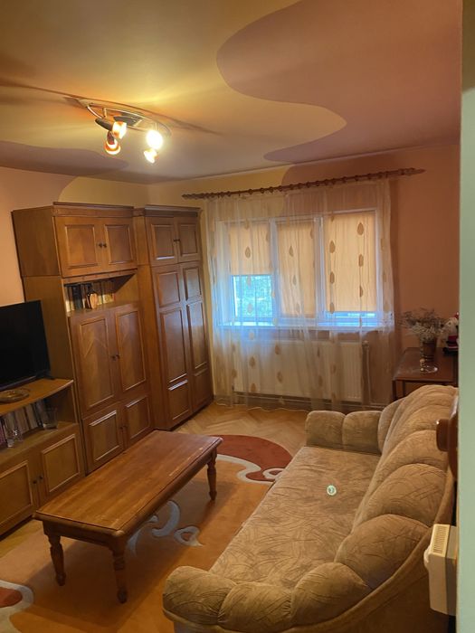 Inchiriez apartament 2 camere, strada Hipodrom