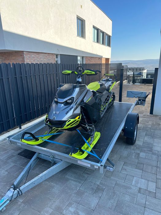 Vând snowmobil ski doo summit expert 2023