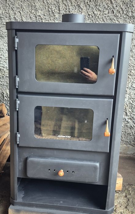 Камина с фурна и водна риза Прити