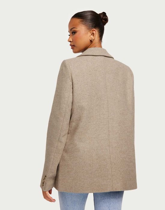 НОВО с етикет палто тип сако Noisy May