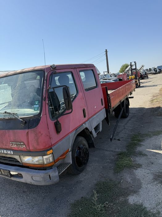 Dezmembrez mitsubishi canter