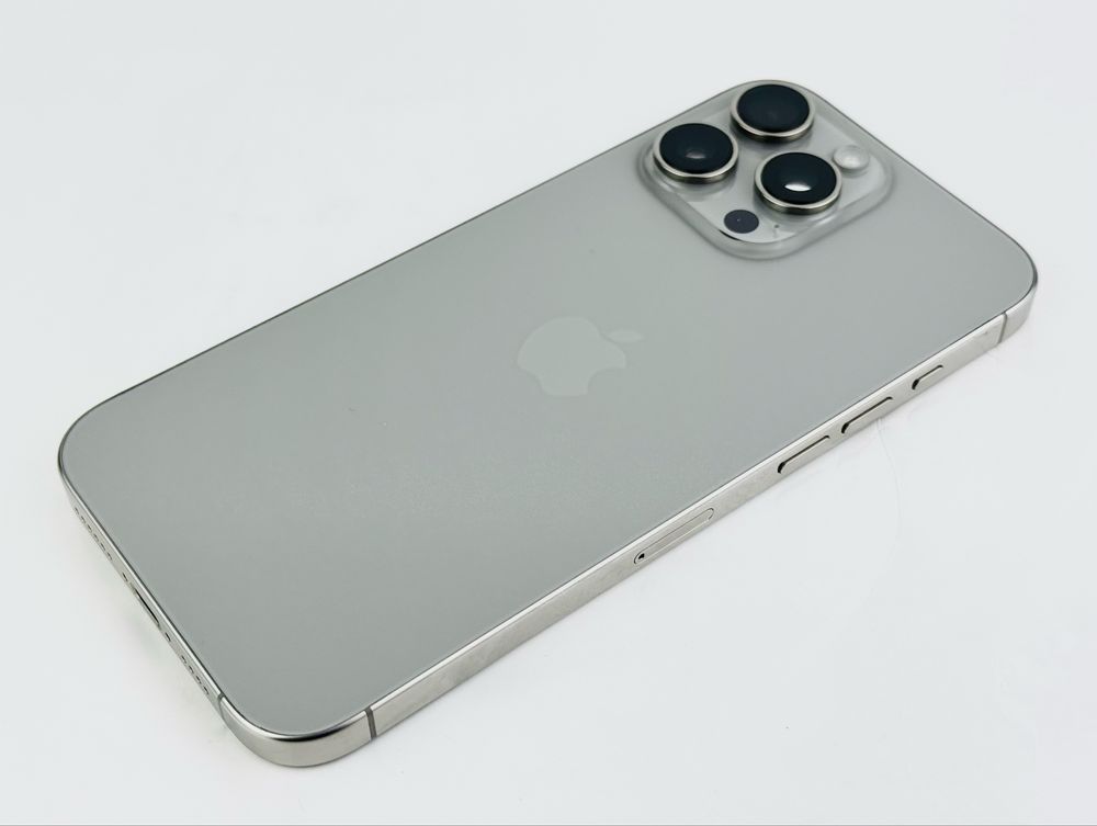 НОВ! Apple iPhone 16 Pro Max 256GB Natural Titanium Гаранция!