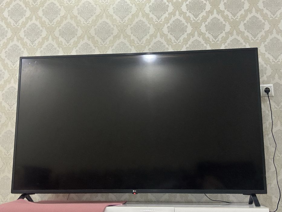 телевизор LG 70 диагональ