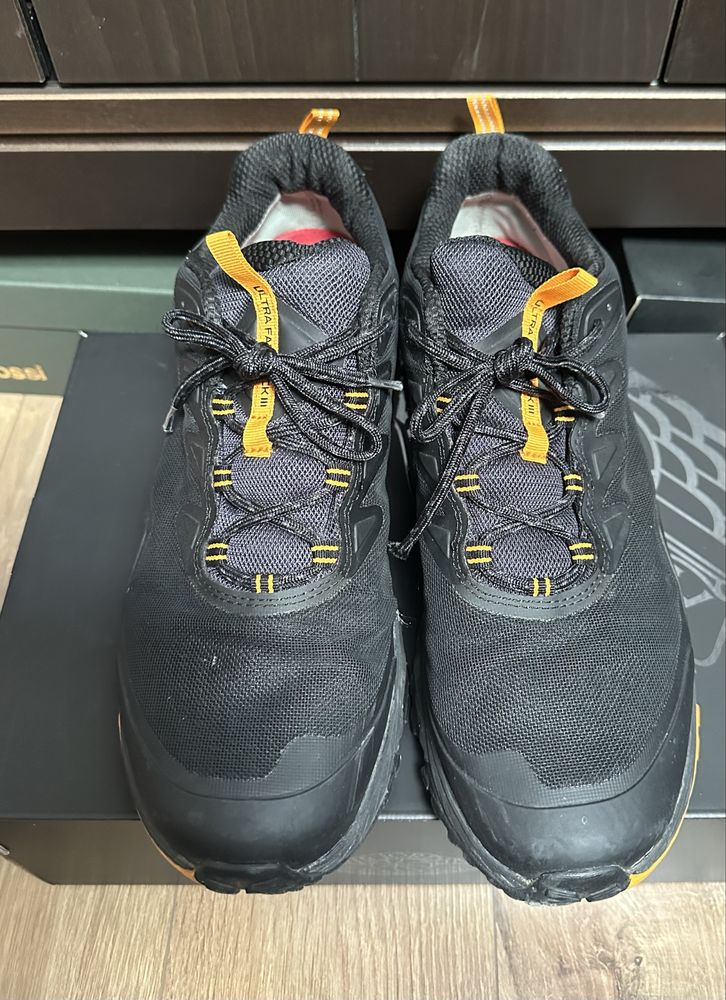 Маратонки The North Face, номер 46