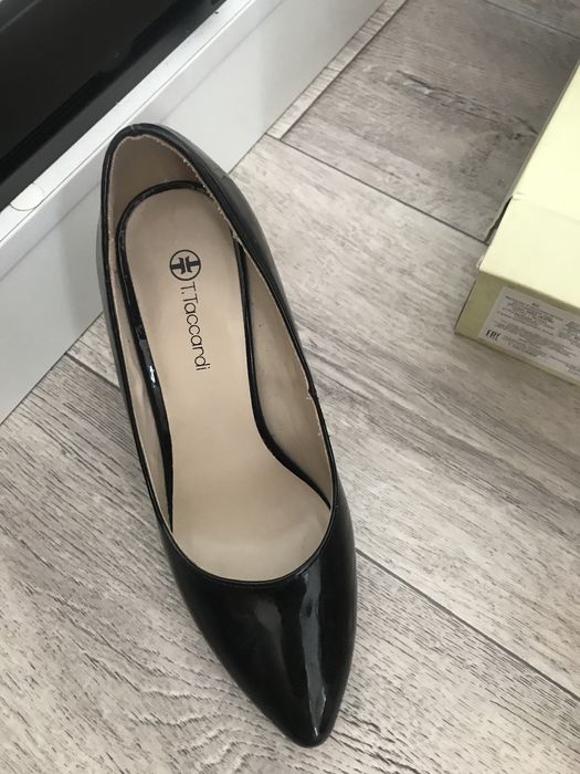 Продам срочно туфли