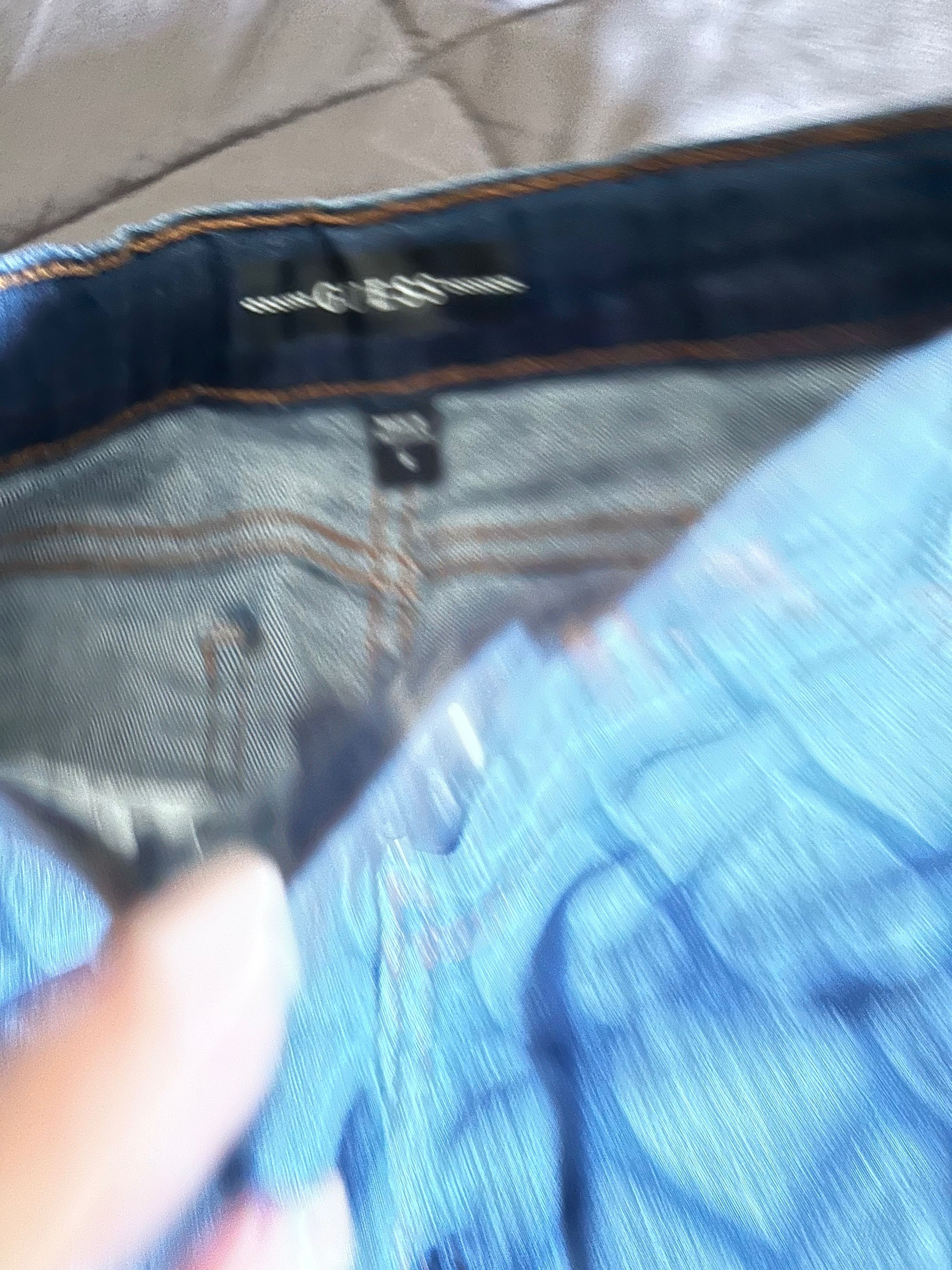 Детски дънки Guess за момиче