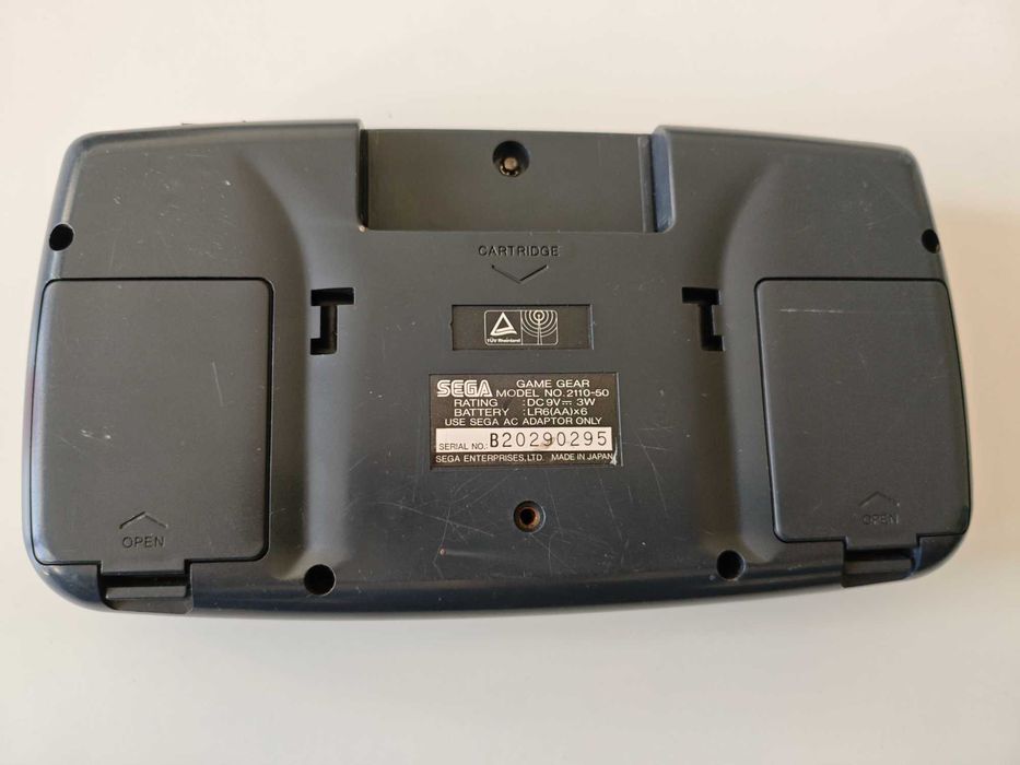 Sega Game Gear портативна конзола