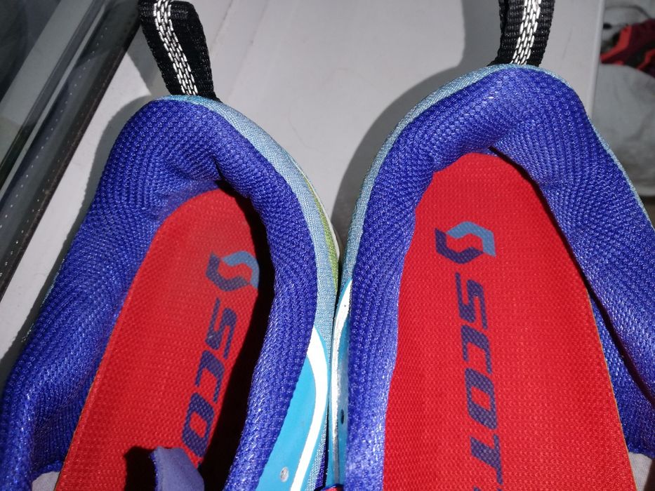 Vand pantofi sport Scott originali nr 45