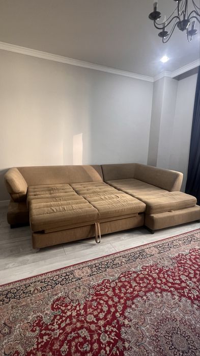 Срочно продам диван