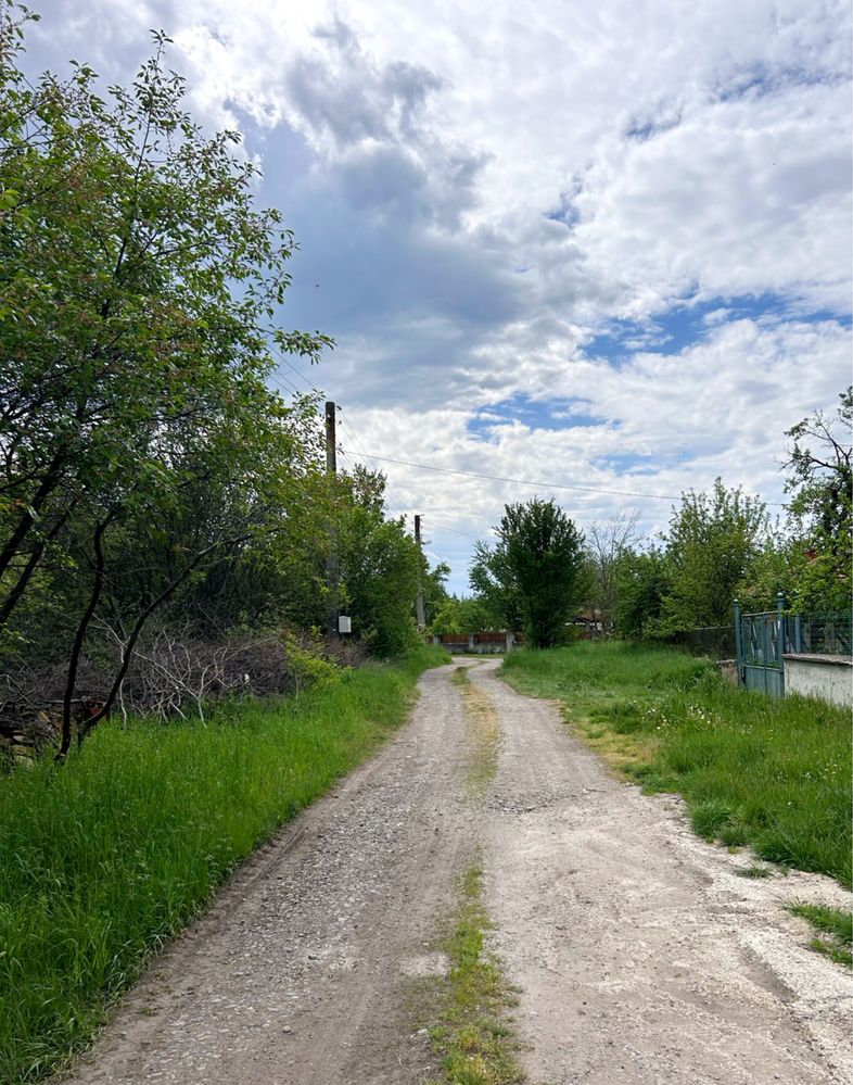ПАРЦЕЛ, с. Бобораци, област Перник, 50 км от София