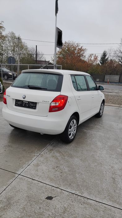 Skoda Fabia 1.4 benzina Ambition 2015 Garanție