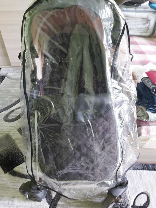 детска количка със столче за кола