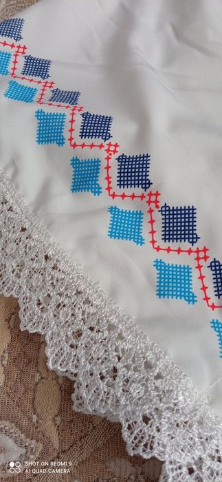 Щампована фолклорна блуза.