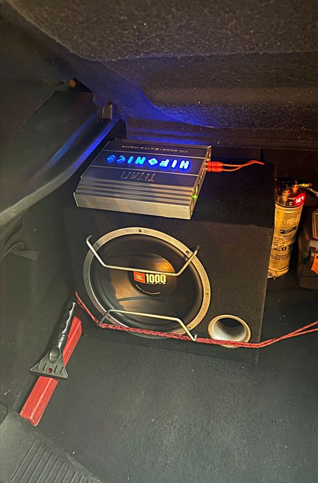 Subwoofer auto jbl 1000 w amplificator hifonics txi 3000