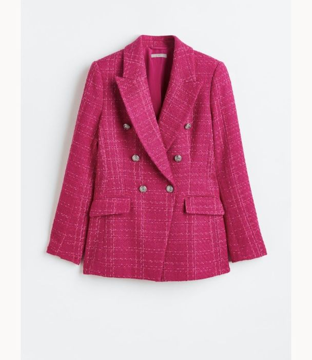 Розово  сако в актуален цвят