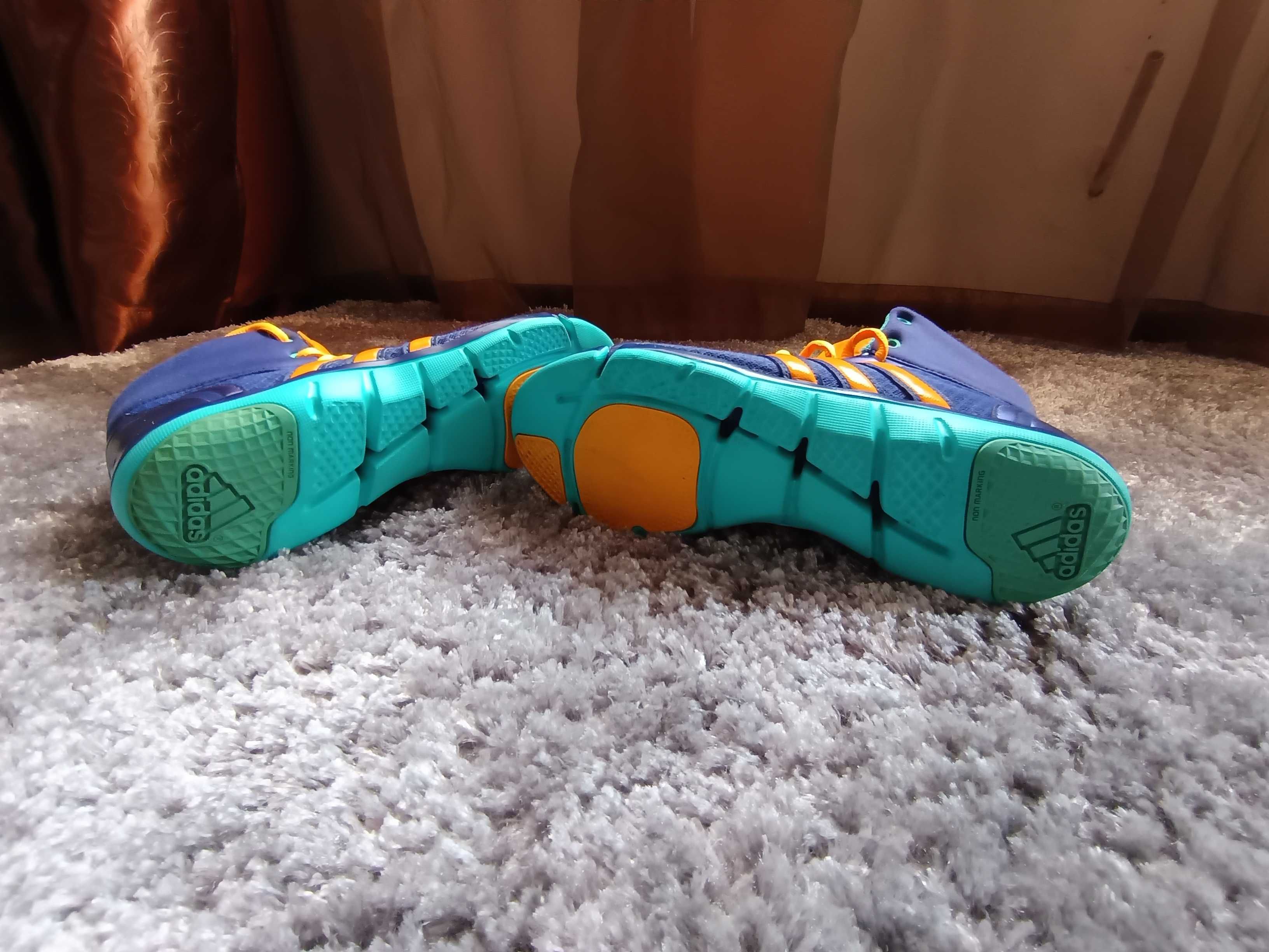 Кецове Adidas,номер 38.5-39