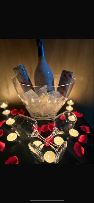 CAZARE BALS - The Bridge House