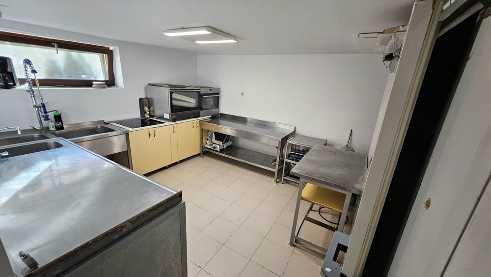 Proprietar închiriez Casă SMART + Spațiu Comercial Autorizat productie