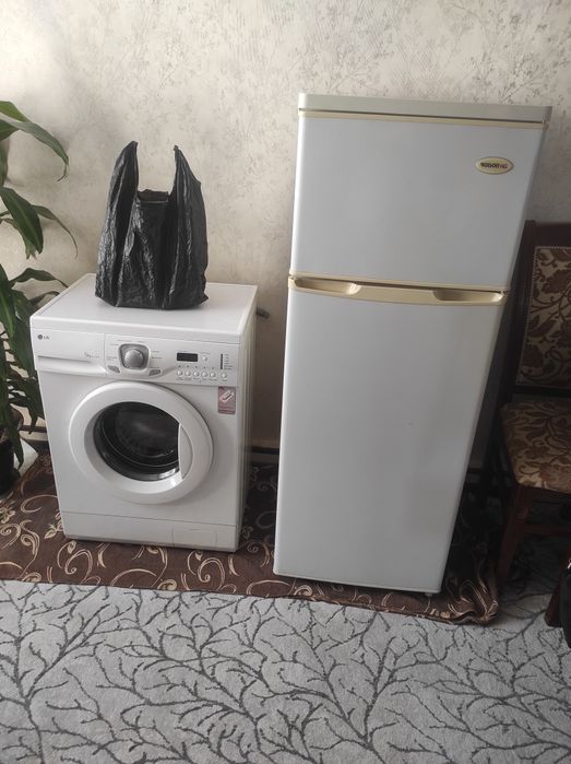 Продаётся техника стиральная машина холодильник