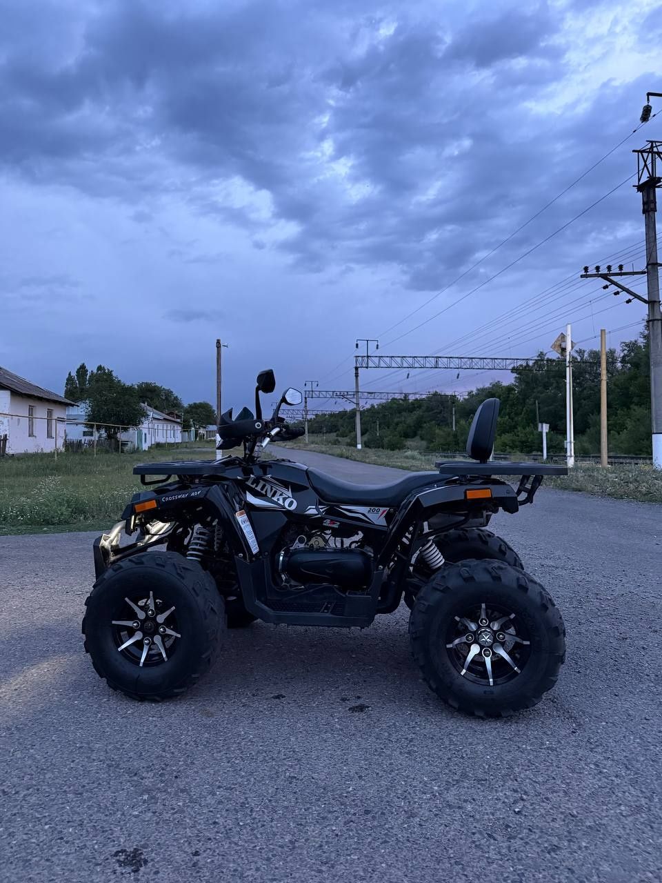 Квадрацикл 200куб