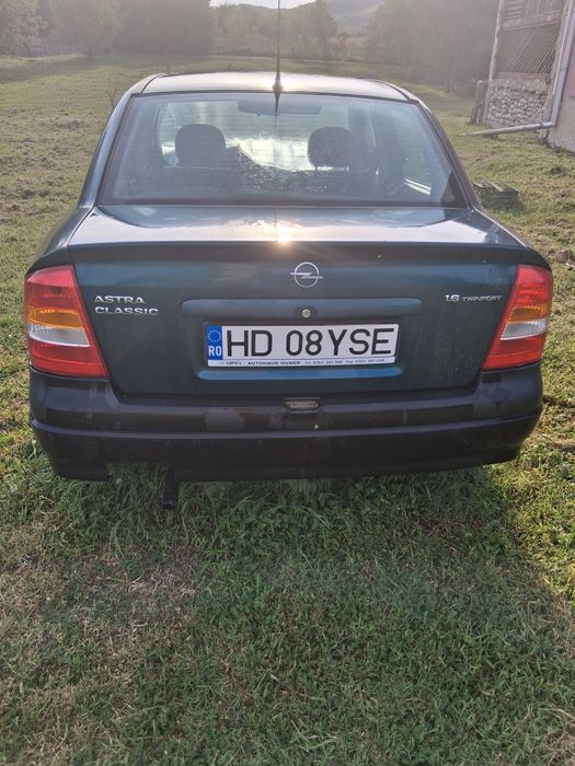 Vând Opel Astra G