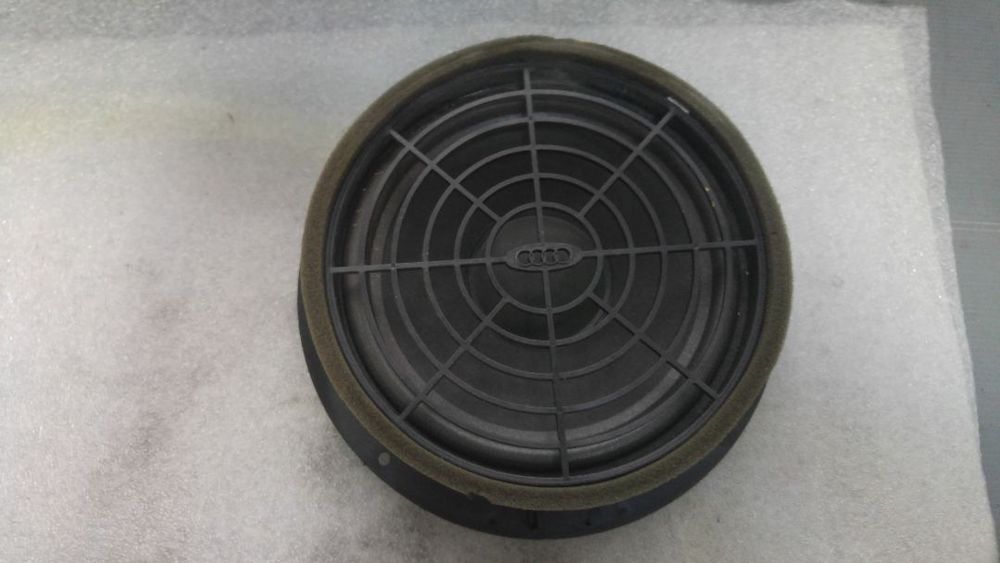 boxa auto usa stanga fata audi q5 8r 8r0035415a