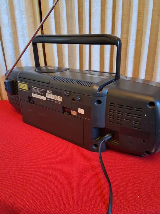 Radio CD Sharp Boombox