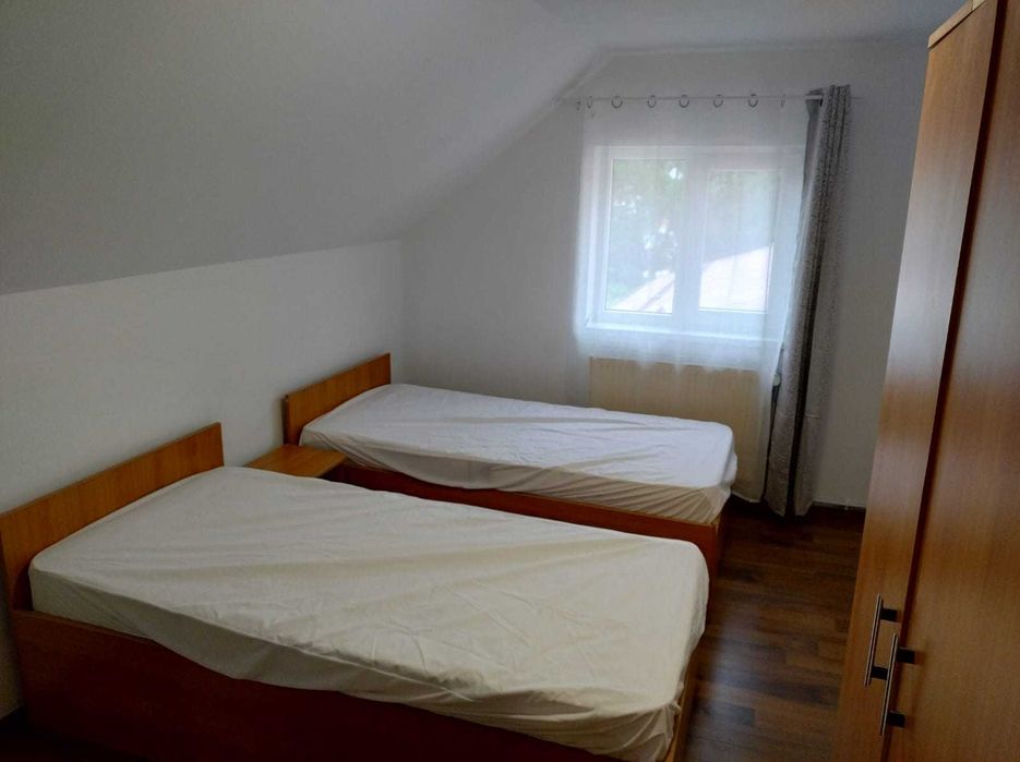 Închiriez 1 cameră   - 650 lei/lună/cheltuieli incluse