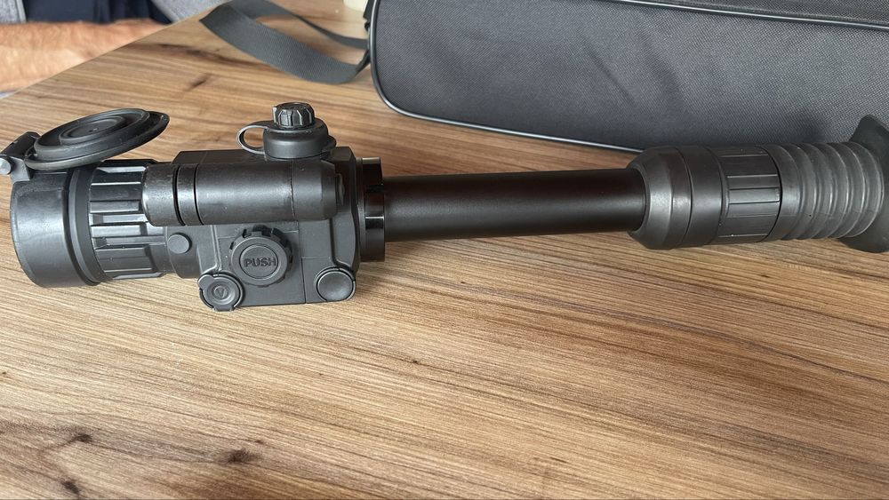 Vand luneta Yukon photon xt