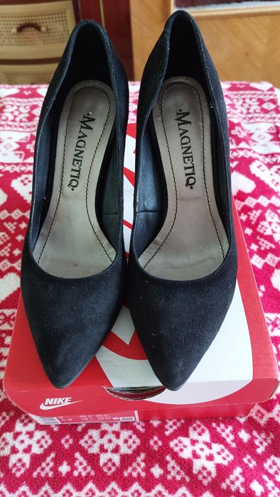 Pantofi cu toc Magnetiq