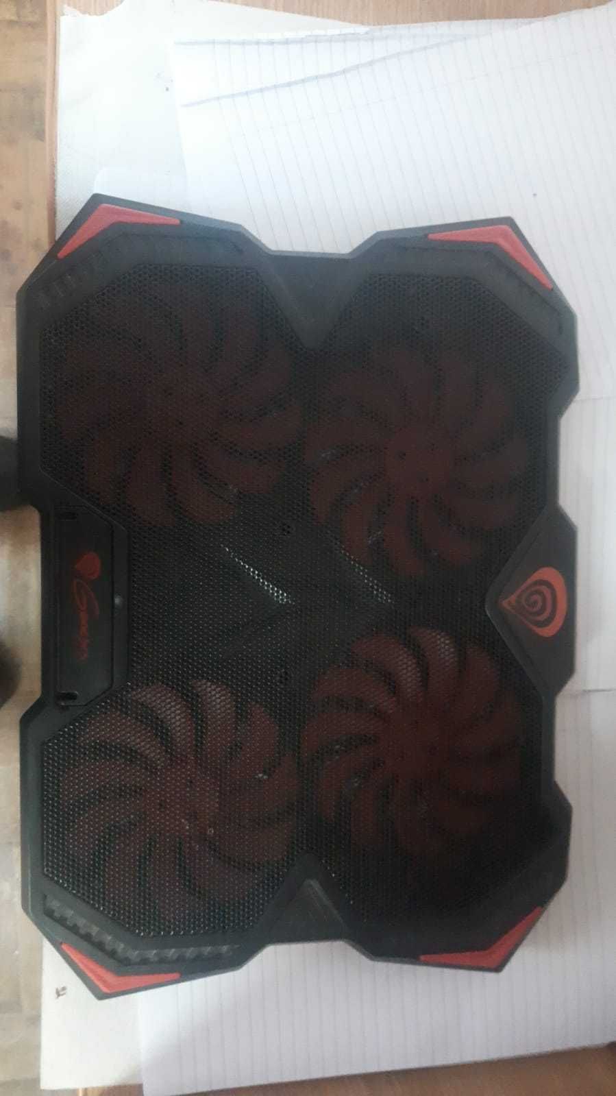 Laptop cooling pad