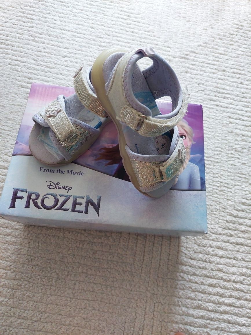Sandale Frozen, marimea 24