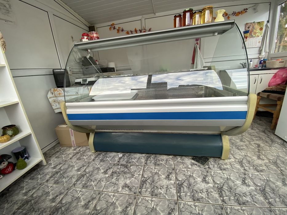 Vitrină frigorifică